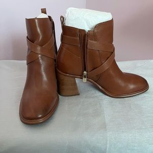 Antonio Melani leather booties